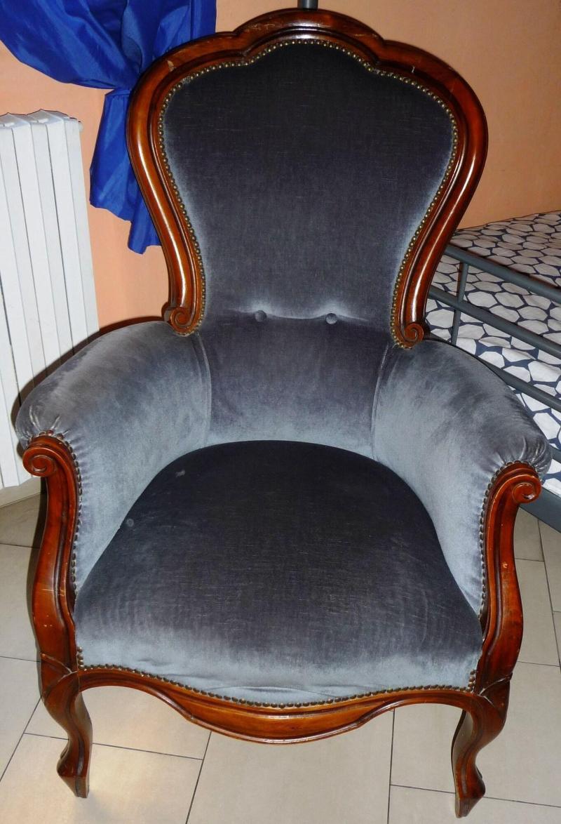 Charm Lucques
